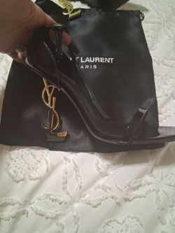 New In Box Heels Size 7 Retail $1500