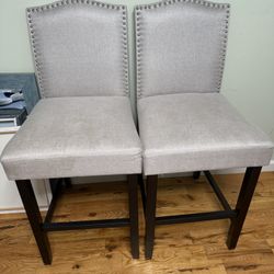 Island chairs 