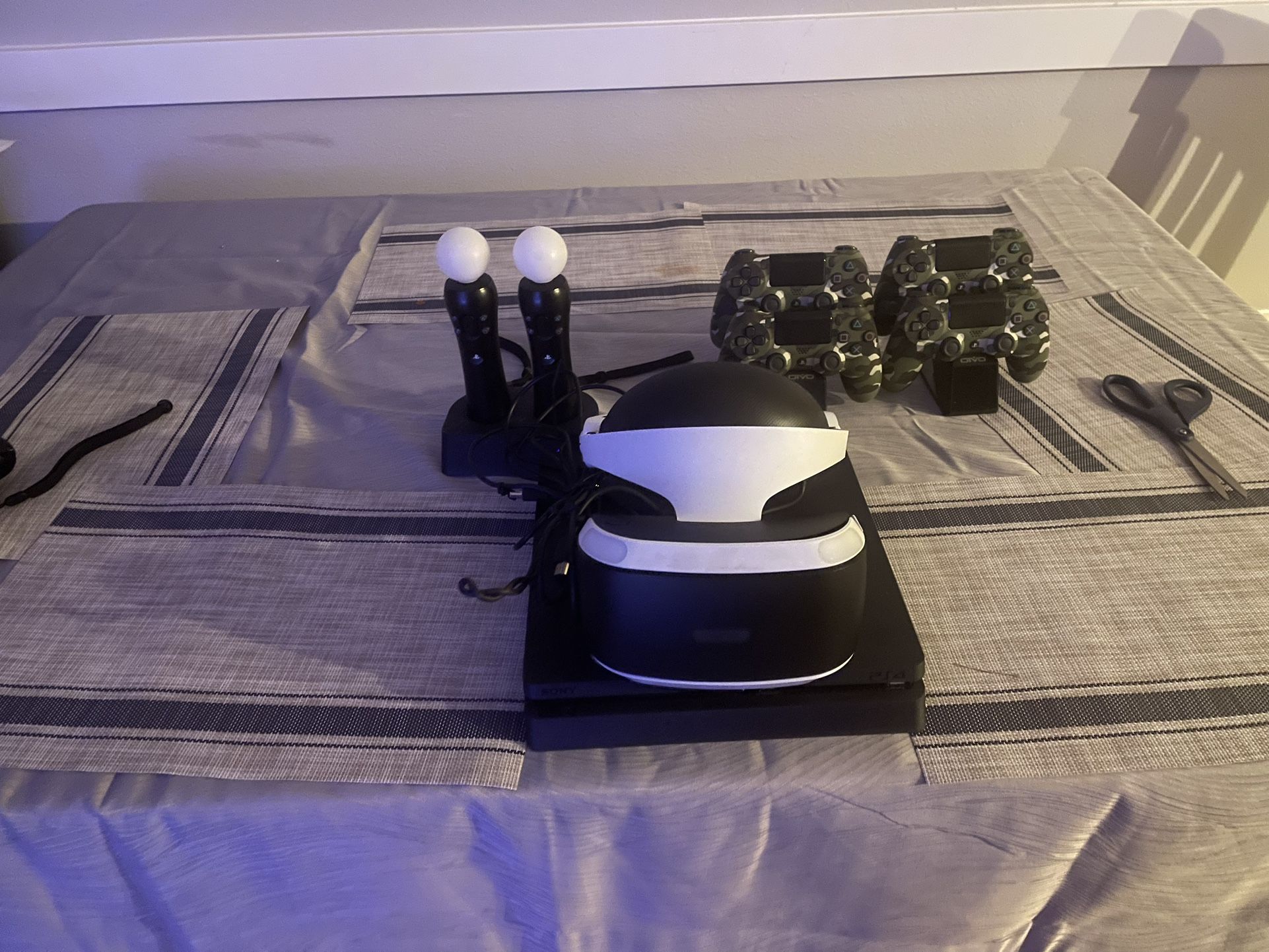 PS4 VR Headset Only for Sale in Graham, WA OfferUp