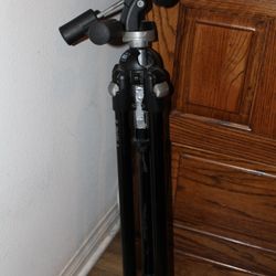 Manfrotto Bogen 3030 Tripod with Head