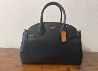 Coach empire 28 in black
