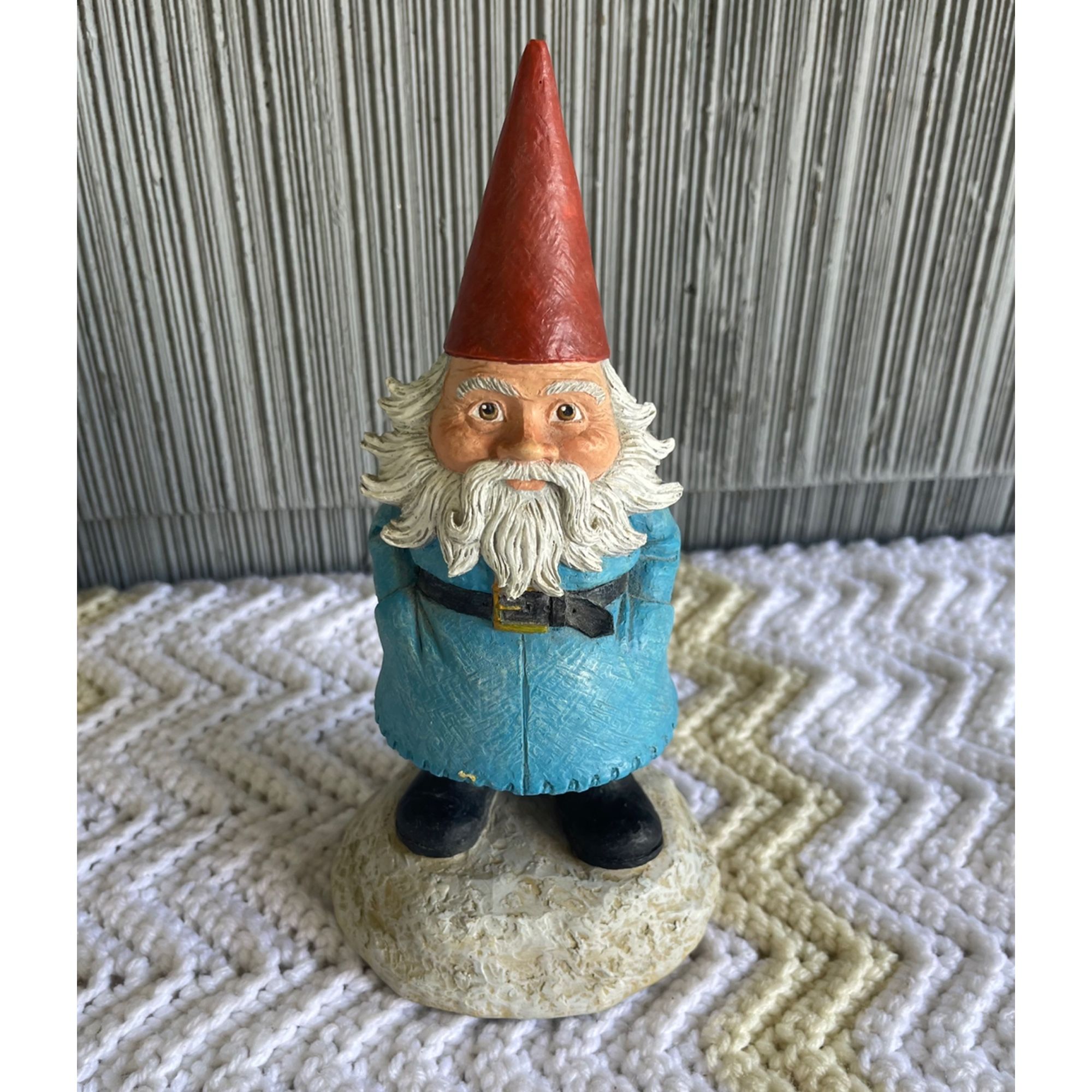 2005 Travelocity 8" Gnome Statue "You'll Never Rome