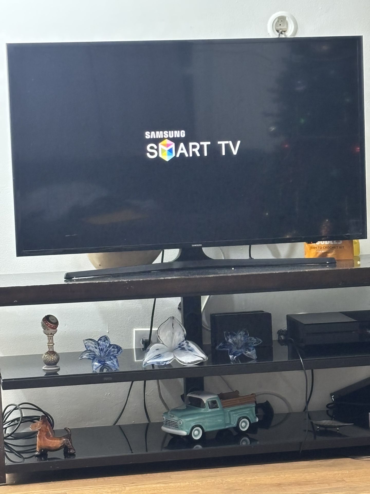 50 Inch Samsung Smart TV