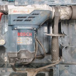 Bosch 11264EVS SDS-Max 1-5/8” Rotary/Combination Hammer + Case (Works Great) $300
