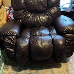 Recliner / couch