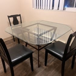 Free Table