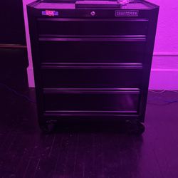 CRAFTSMAN TOOL BOX $100 mint 