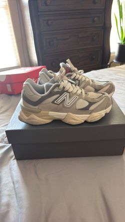 grey new balance 9060