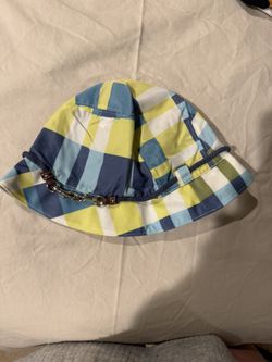 Gap Bucket Hat