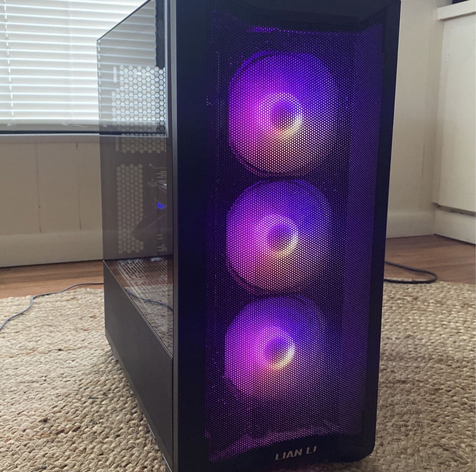 Lian Li Custom-built Gaming PC | VR ready and Stream ready