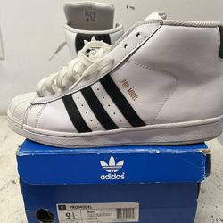 Adidas Size 9.5 $50