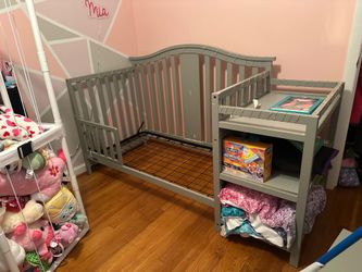 Crib/toddler bed
