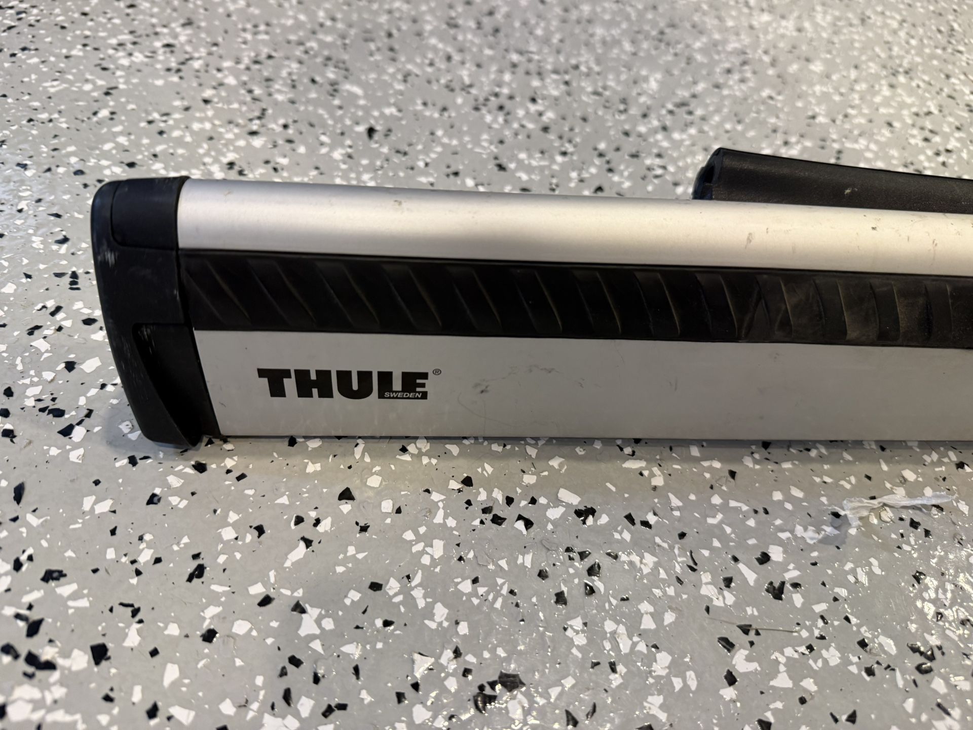 Thule AeroBlade Bars Roof Rack