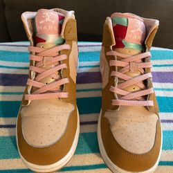 Nike Air Jordan 1 Mid GG Lola Bunny Size 6.5 Youth 