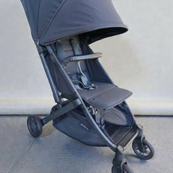 Uppa Minu V2 Stroller W Sibling Ring Board