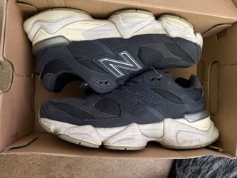New Balance Size 7