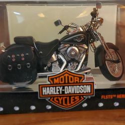  Maisto collectors edition 1997 Springer 1:10 rare unique black motorcycle 