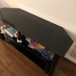 Tv Stand Up To 60 (like new)