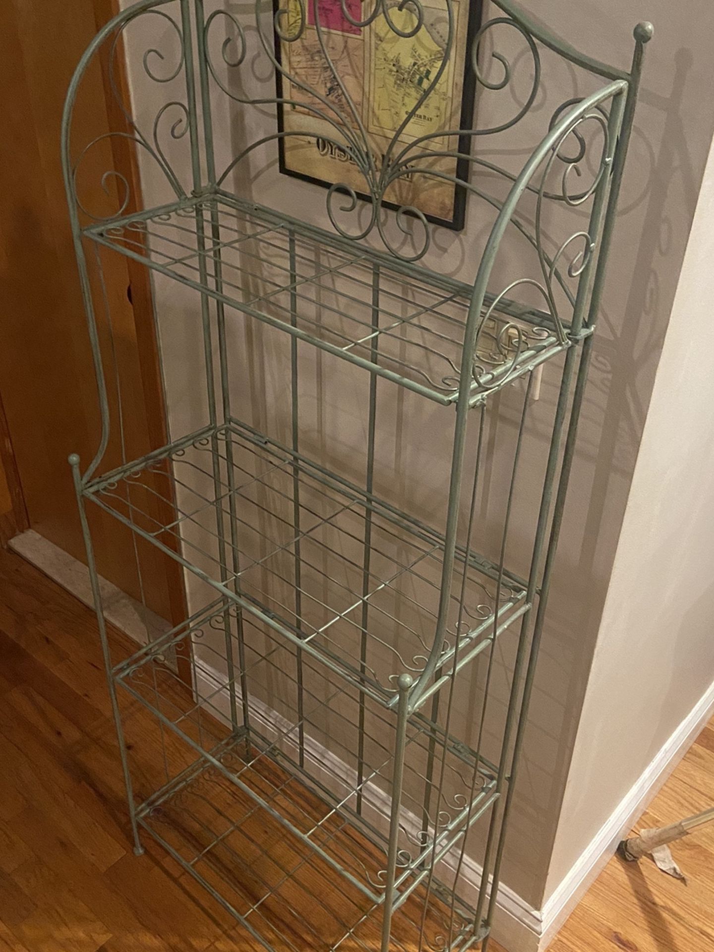 Metal Bakers Rack