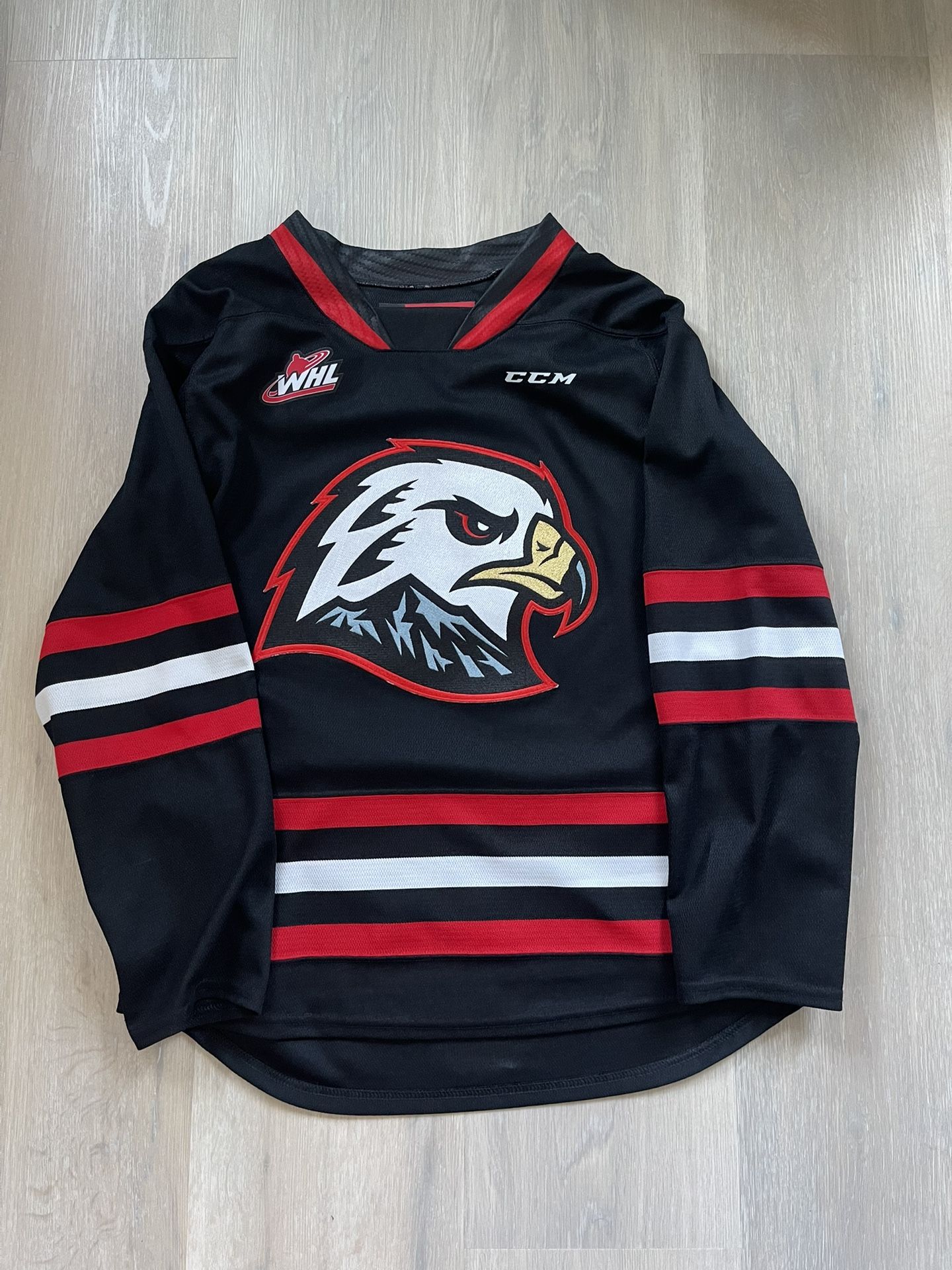 WHL Portland Winterhawks black Jersey M