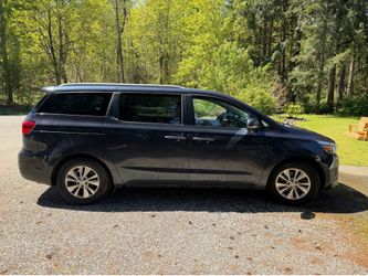 2016 KIA Sedona LX