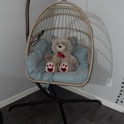 Egg Swing