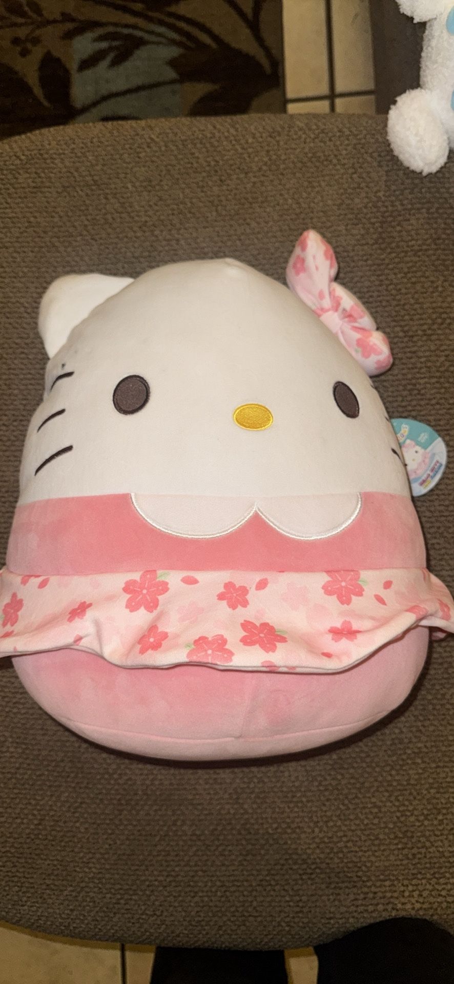 Big Hello Kitty Squishmallow