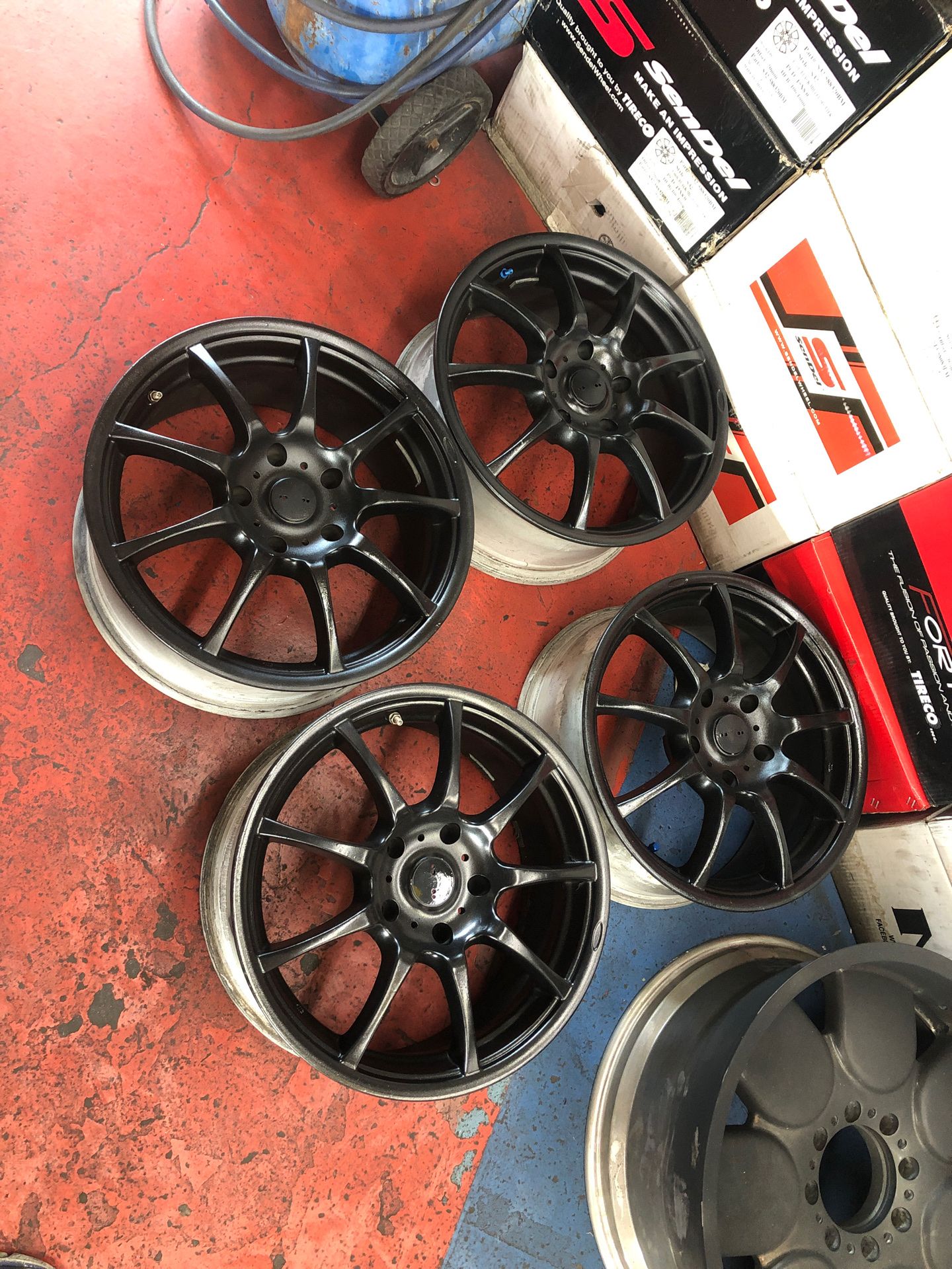 Set of 17x7.5 all around rims 5x120