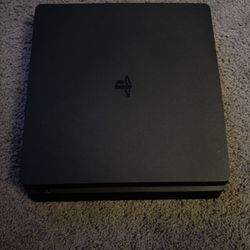 PS4 Slim
