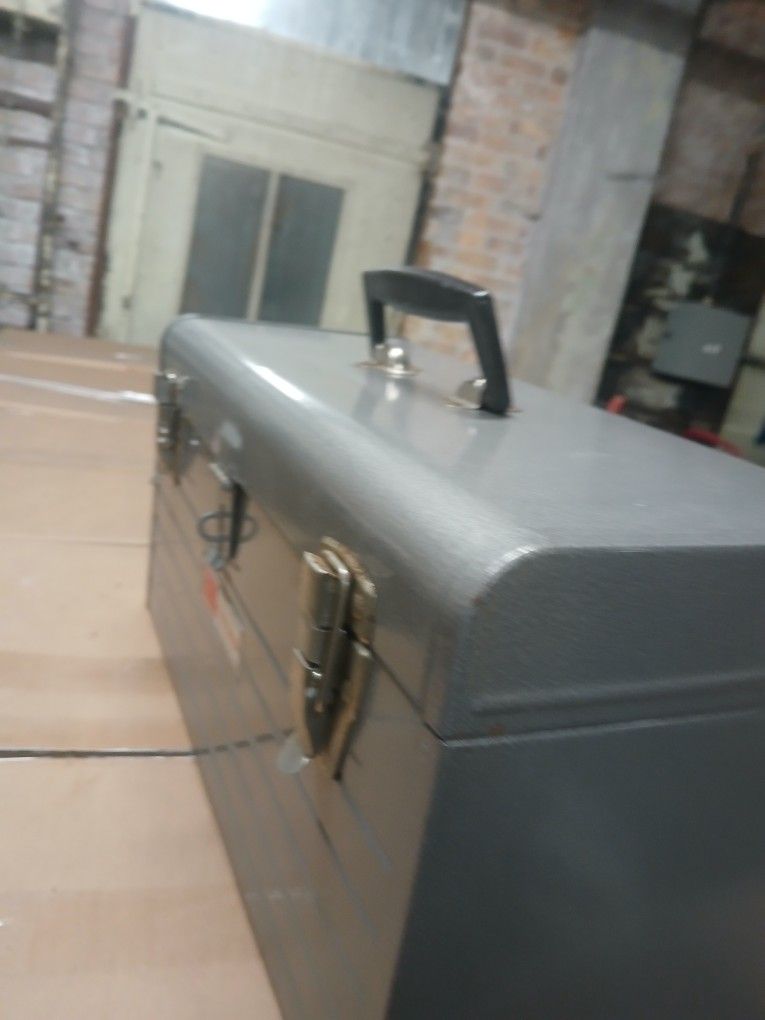 Vintage Crafstman Tool Box