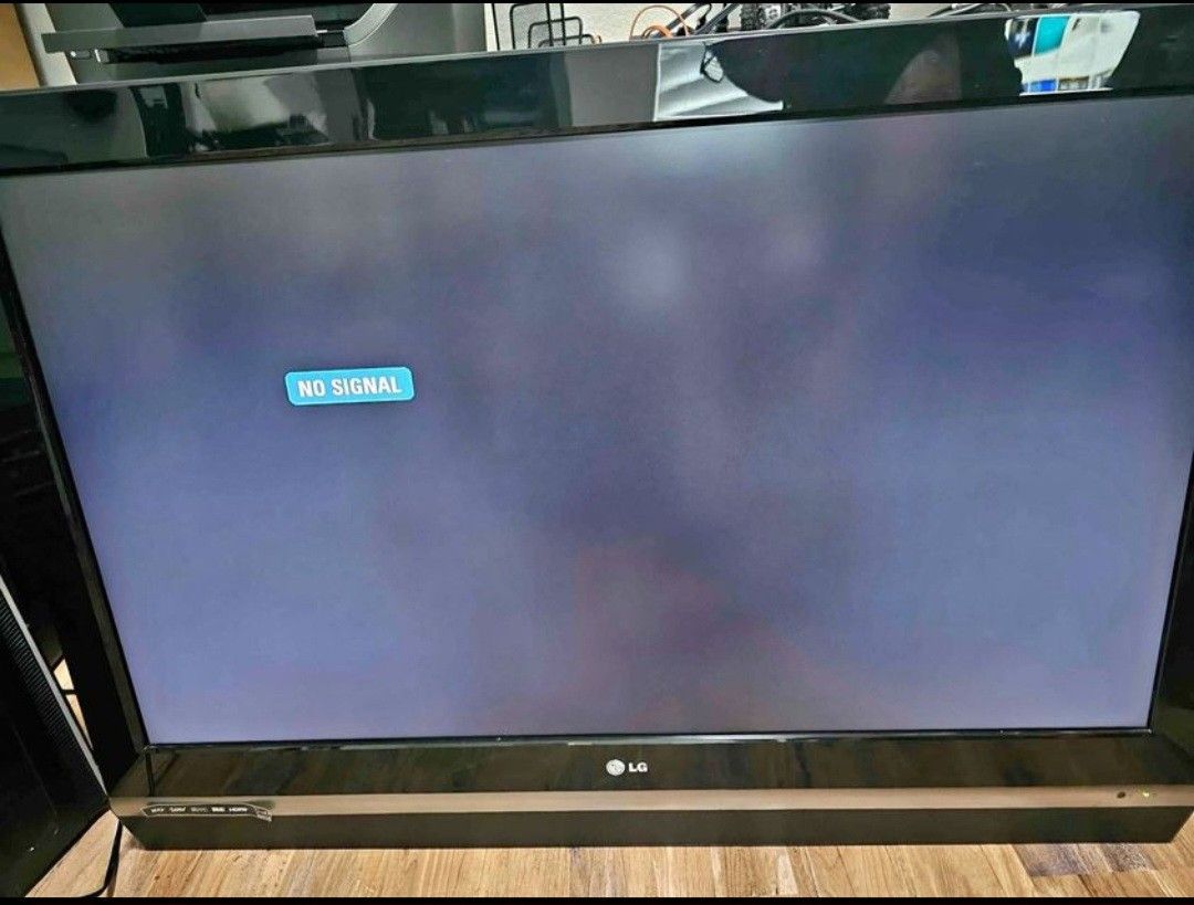 LG 42LC2D 42" TV