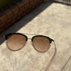 Tory Burch Sun Glasses