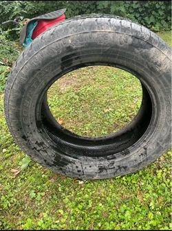 275/60/20 Tire