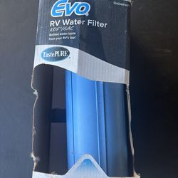 Trailer water filter