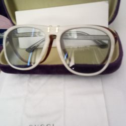 Gucci Glasses Authentication 
