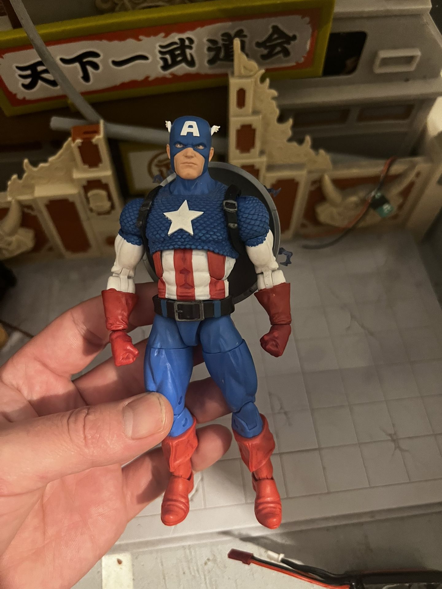 Marvel Legends Captain America