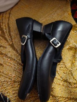 Girl tap shoes