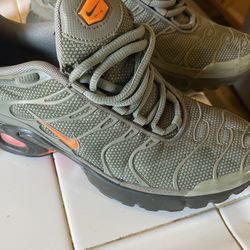 Nike 👟 Size 5