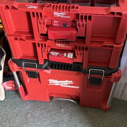 Brand New Hard Milwaukee PACKOUT Toolboxes 