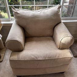 Free Chair  