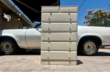 Vintage Solid Wood Tallboy Dresser – 7 Drawers – Real Wood Construction – $125
