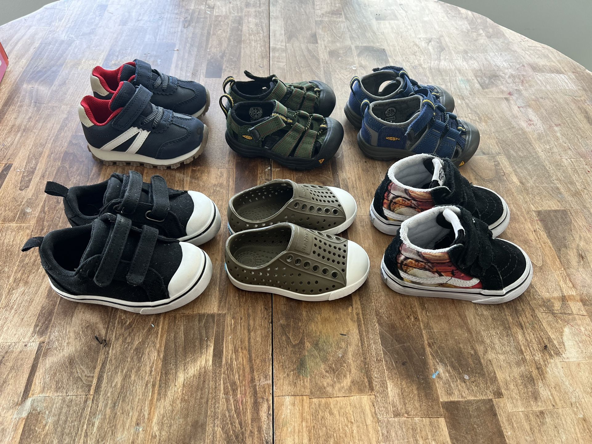 Baby Boy Shoe Lot Size 4c With Extras
