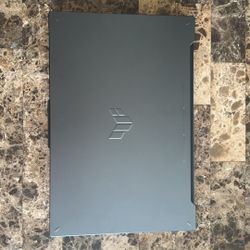 GAMING LAPTOP