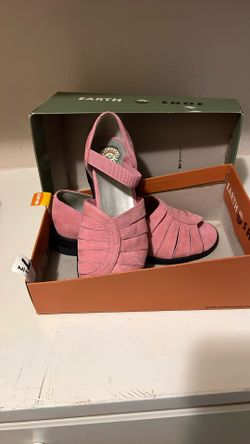 Brand New Woman’s Shoes