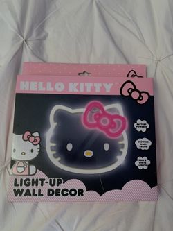 hello kitty wall decor