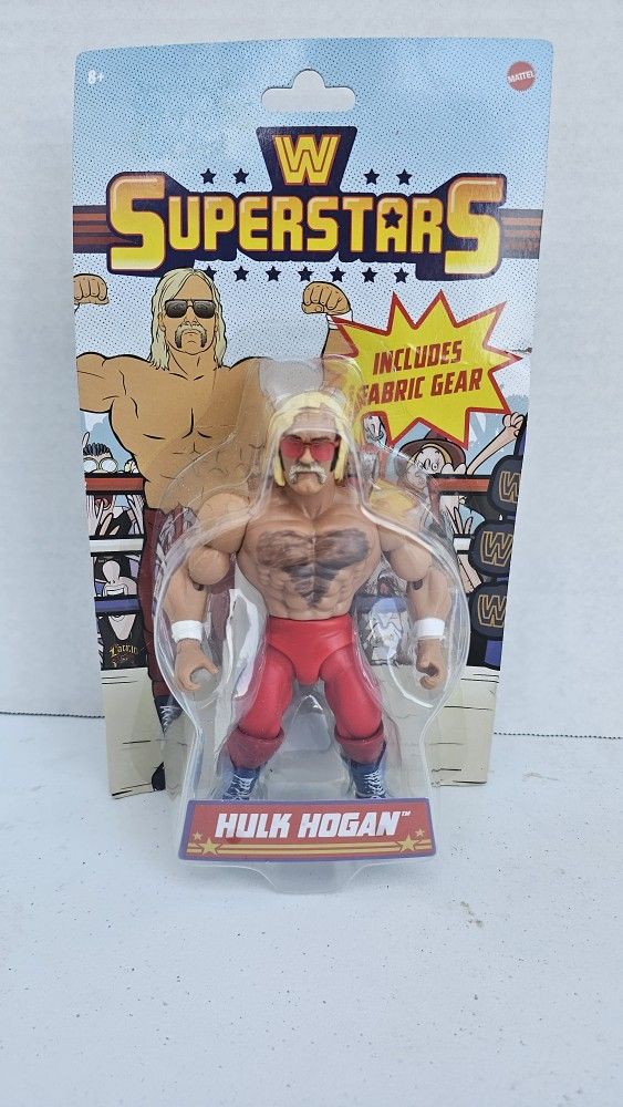 WWE SuperStars Hulk Hogan Figure 
