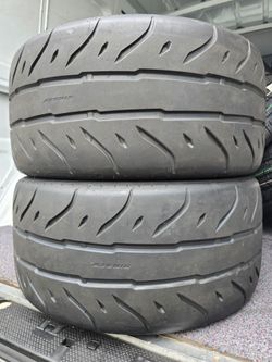 255 40 17 Falken Tires