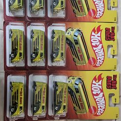 Hot Wheels T1 Panel Van
