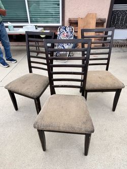 3 Dinning room chairs