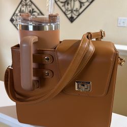 Shoulder Bag With Water Jug